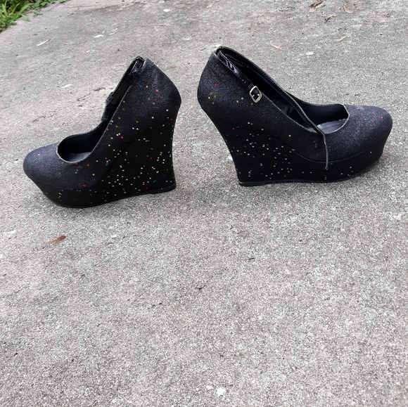 Madden Girl Dazzle Platform Wedges - Picture 3 of 6